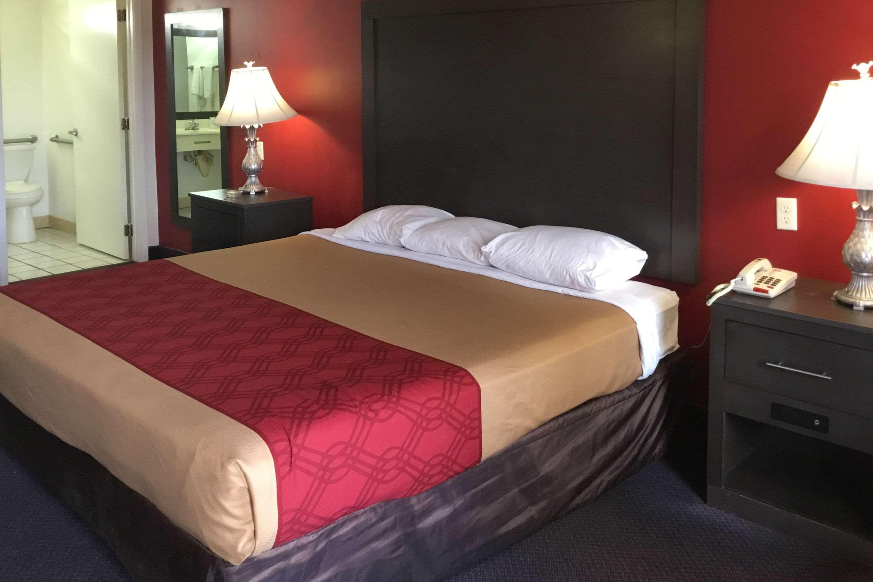 Econo Lodge Ruther Glen Экстерьер фото